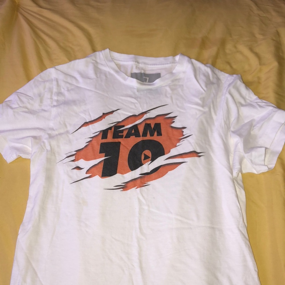 Team 10 Shirt